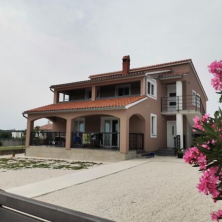 Apartment Sofija Galižana Esterno foto